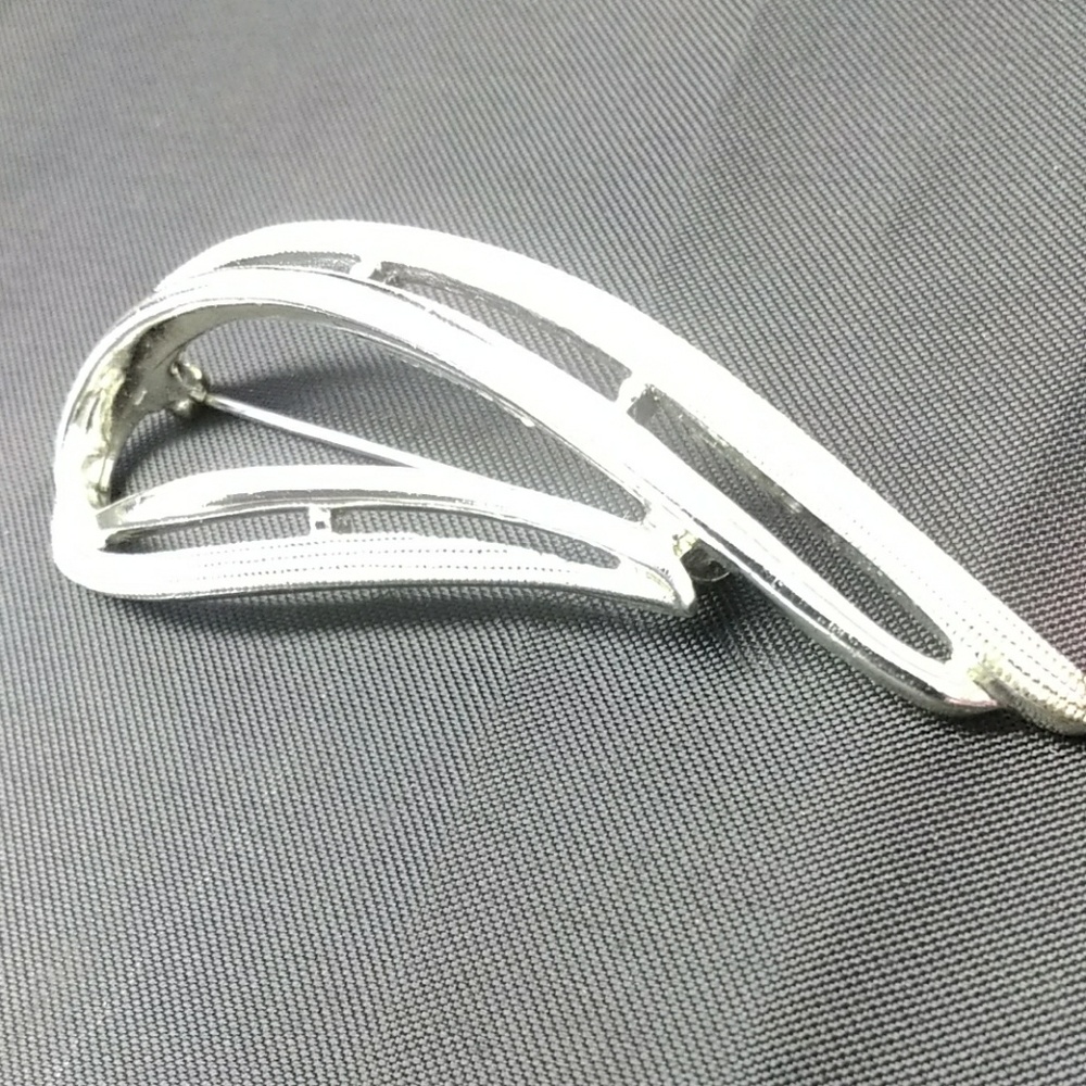 Make Offer! Vintage Sarah Coventry Pin